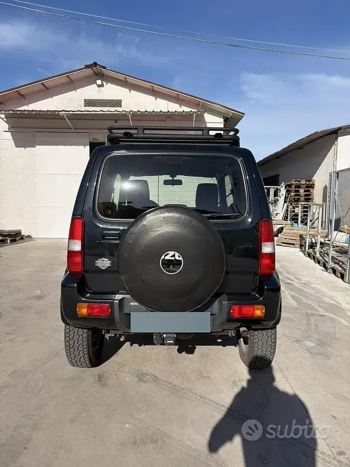 Usata Suzuki Jimny 85 CV (62 kW) 2016 Nero SUV