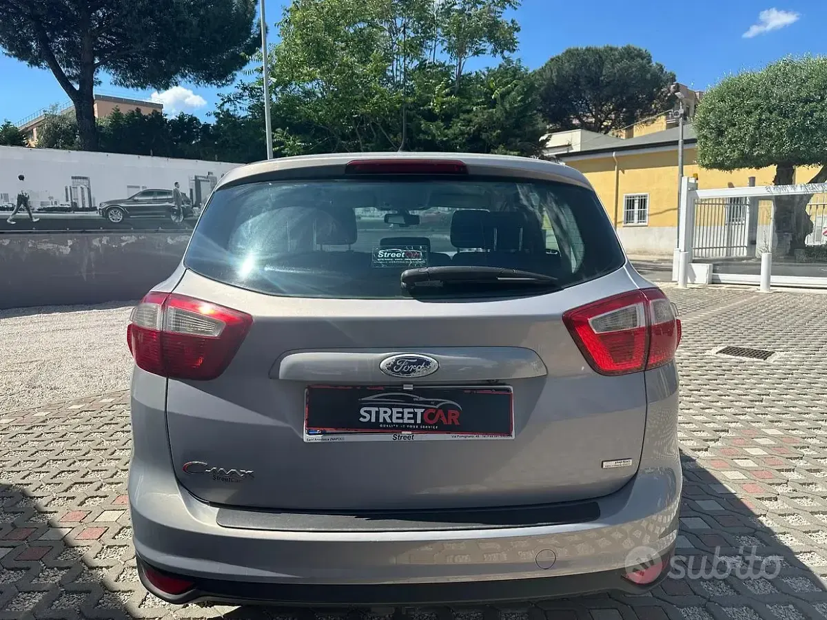 Usata Ford C-MAX Titanium 95 CV (69 kW) 2012 Grigio Monovolume