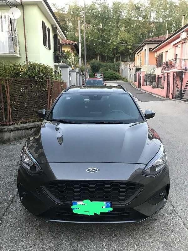 Usata Ford Focus ST-Line 125 CV (91 kW) 2021 Station wagon