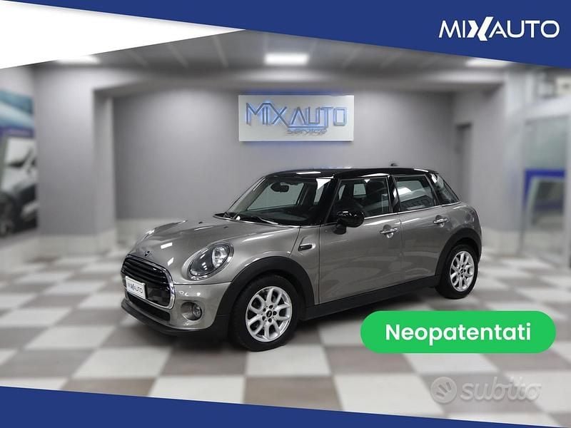 Usata Mini Cooper 136 CV (100 kW) 2020 Nero Utilitaria