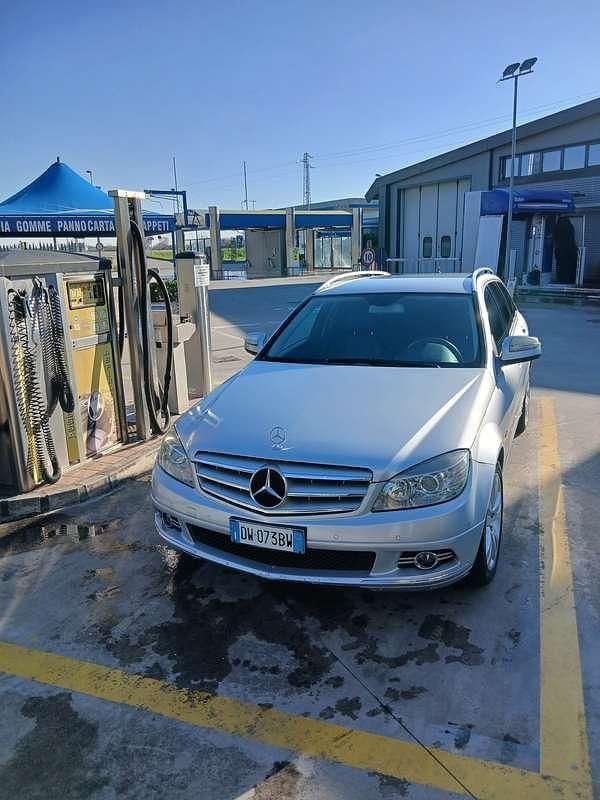 Usata Mercedes C220 Avantgarde 170 CV (125 kW) 2009 Station wagon