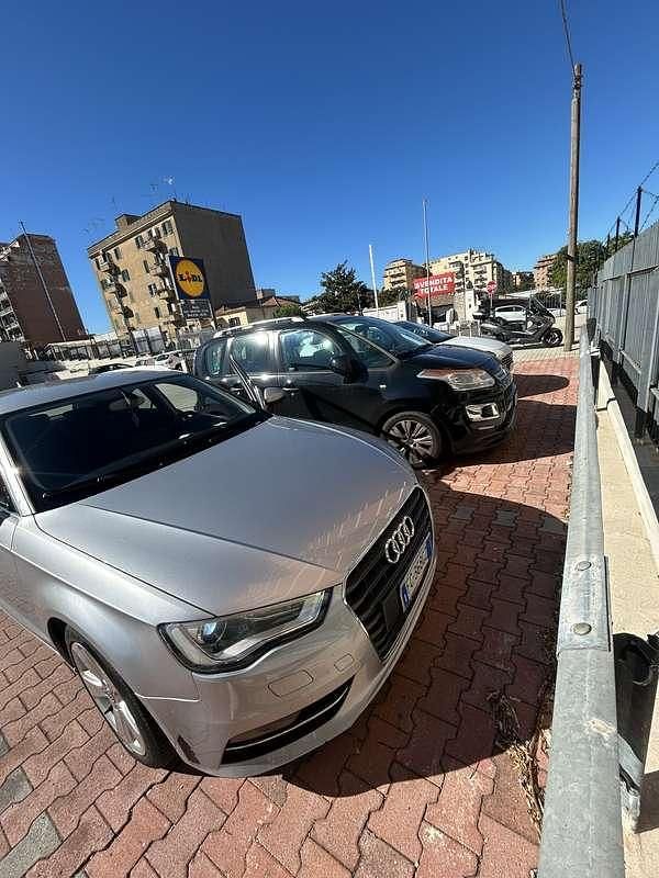 Usata Audi A3 Young 110 CV (80 kW) 2015 Berlina
