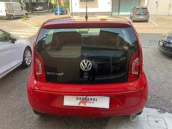 Usata VW up! Move 68 CV (50 kW) 2013 Rosso Utilitaria