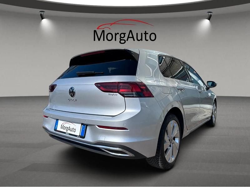 Usata VW Golf VII Style 150 CV (110 kW) 2021 Argento Utilitaria