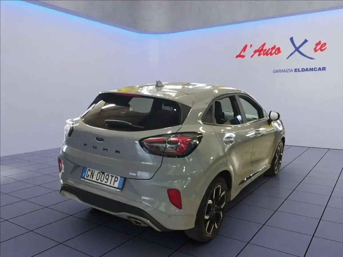 Usata Ford Puma ST-Line X 125 CV (91 kW) 2023 Grigio metallizzato SUV