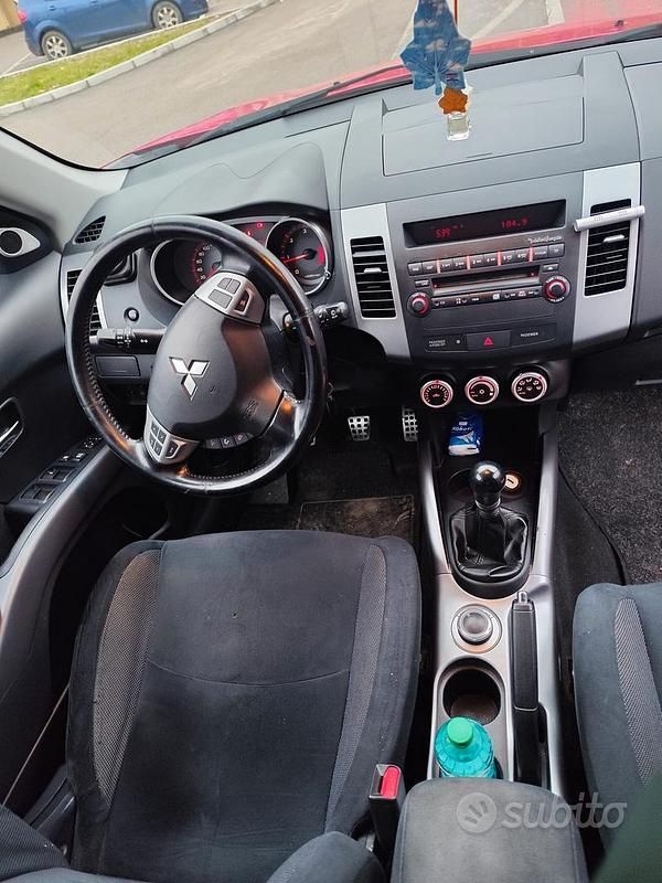 Usata Mitsubishi Outlander 2008 Rosso SUV