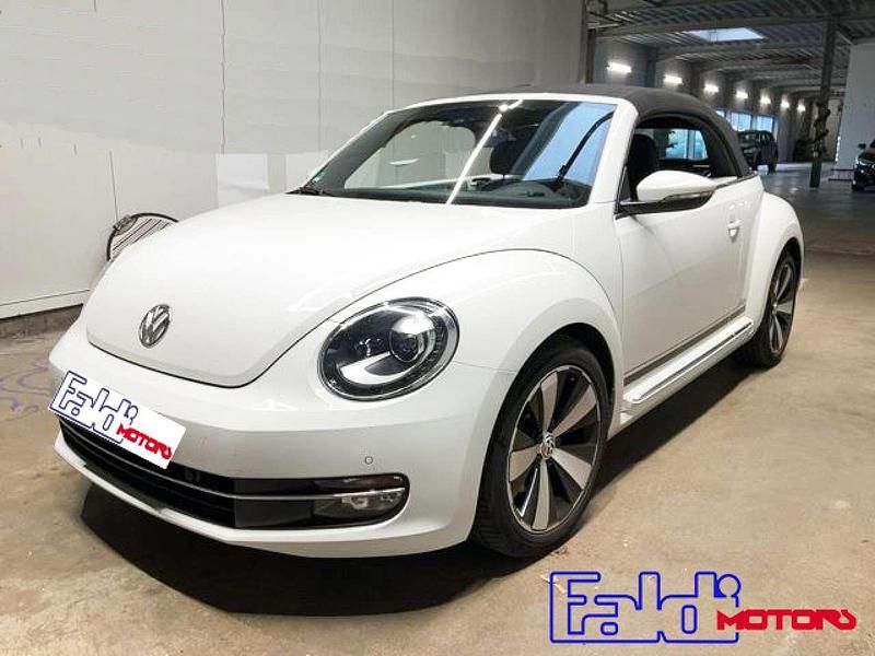 Bianco Usata 2014 VW Maggiolino Sport Cabrio | 21.450 € (Buon prezzo) - Immagine 1/4