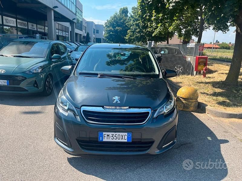 Usata Peugeot 108 Active 69 CV (50 kW) 2018 Grigio Utilitaria