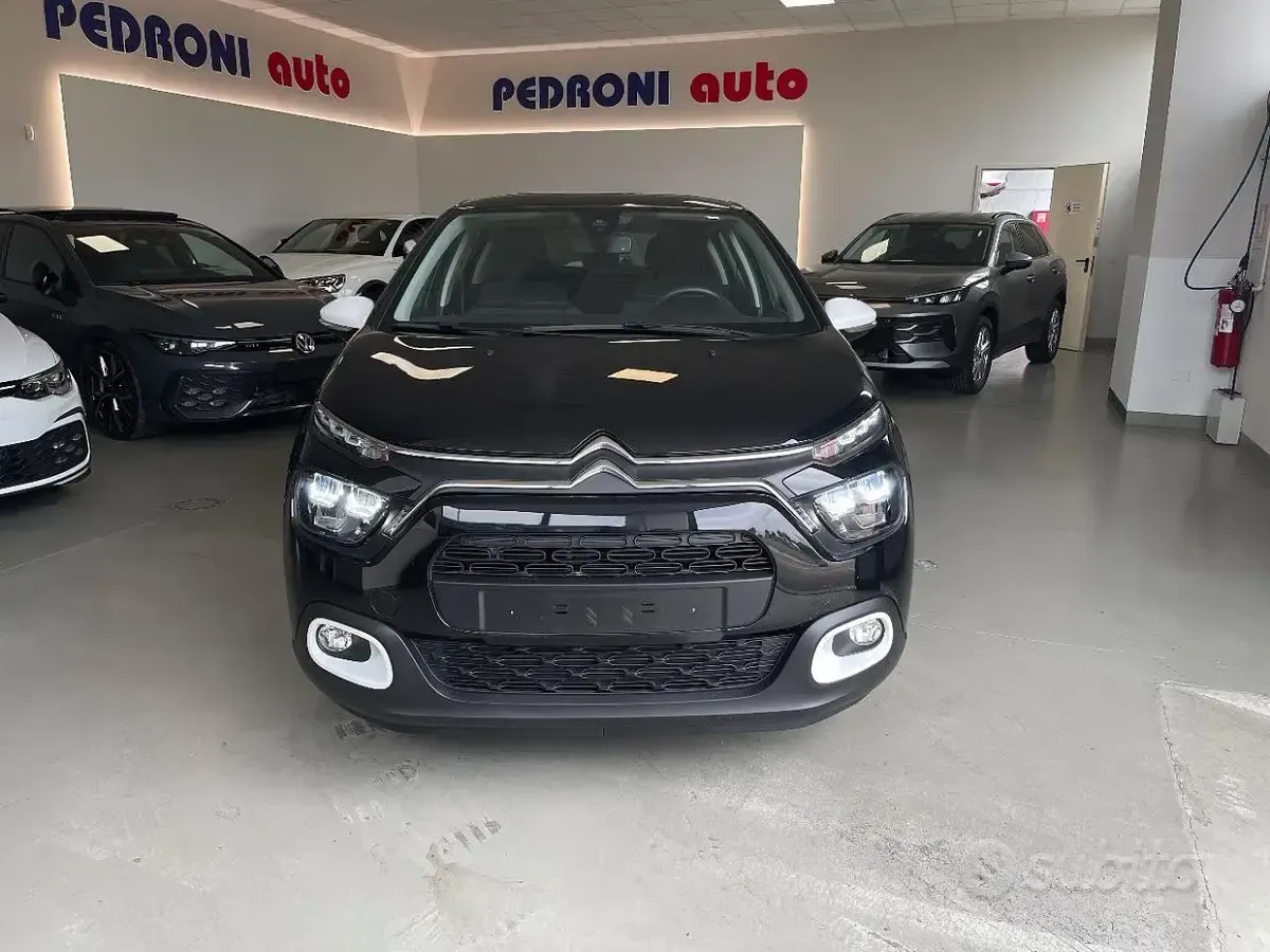 Usata Citroën C3 PureTech 83 CV (61 kW) 2024 Nero Berlina
