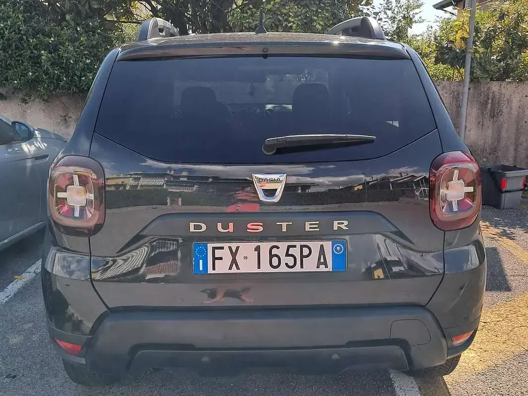 Usata Dacia Duster Comfort 114 CV (83 kW) 2019 Nero SUV
