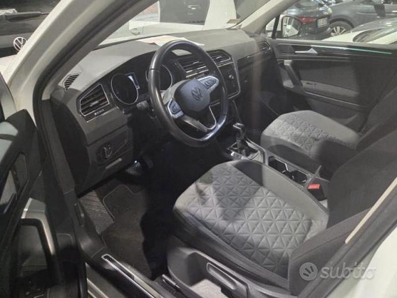Usata VW Tiguan Life 150 CV (110 kW) 2022 Bianco SUV
