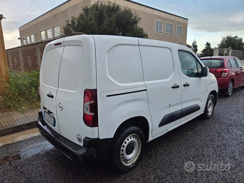 Occasion Opel Combo S 102 ch (75 kW) 2019 Blanc Monospace