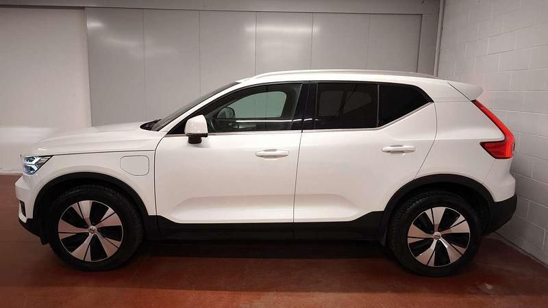 Usata Volvo XC40 Inscription 179 CV (131 kW) 2020 Bianco SUV