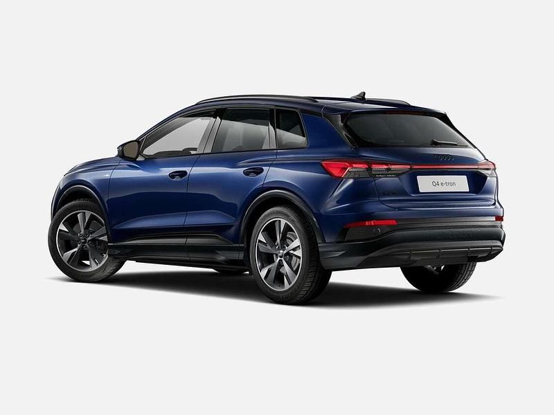 Usata Audi Q4 e-tron S-Line 88 kW (121 CV) 2025 Blu navarra metallizzato SUV
