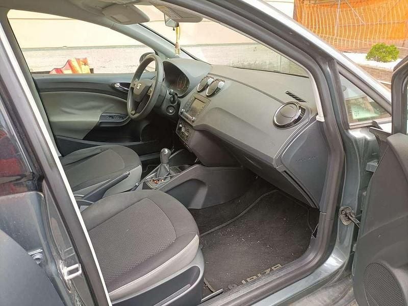 Usata Seat Ibiza ST Style 90 CV (66 kW) 2017 Grigio Station wagon