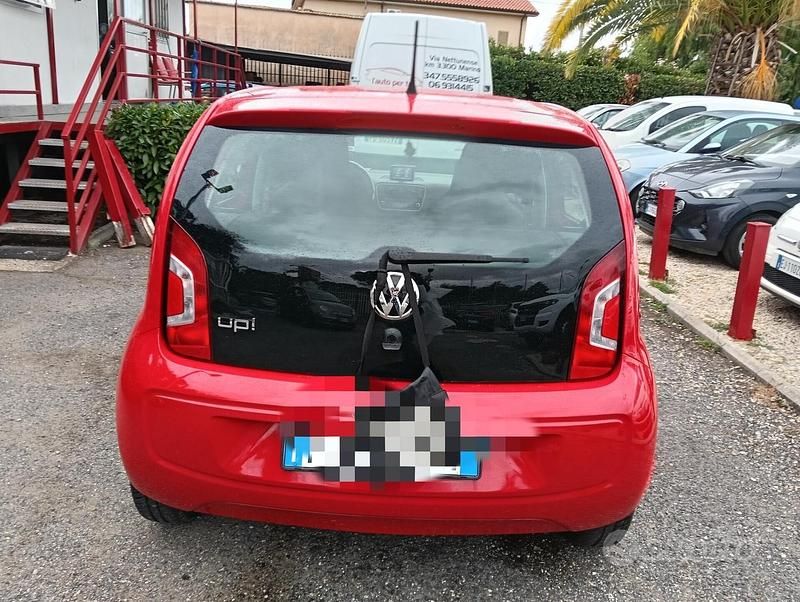 Usata VW up! Move 75 CV (55 kW) 2016 Rosso Utilitaria