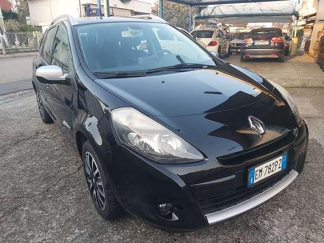 Usata Renault Clio GrandTour Dynamique 88 CV (64 kW) 2012 Nero Station wagon