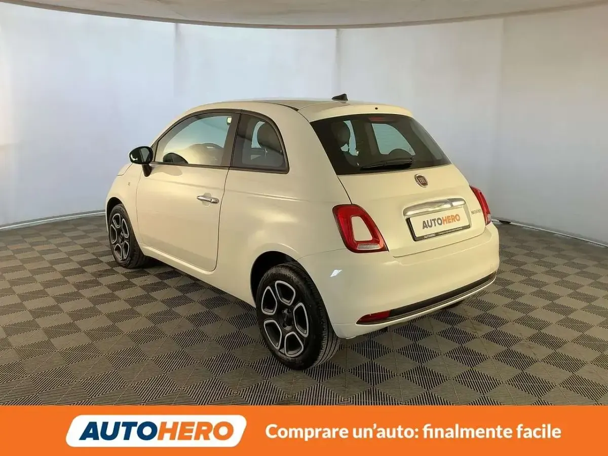 Usata Fiat 500 Club 70 CV (51 kW) 2022 Bianco Utilitaria