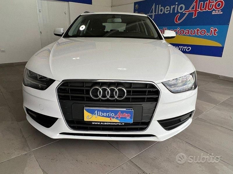 Usata Audi A4 Advanced 120 CV (88 kW) 2012 Antracite Station wagon