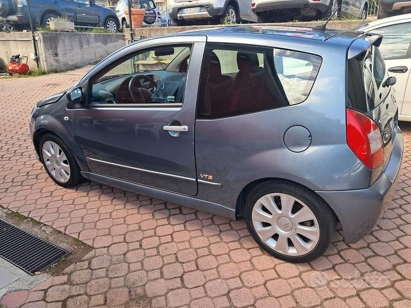 Usata Citroën C2 125 CV (91 kW) 2005 Grigio scuro Utilitaria