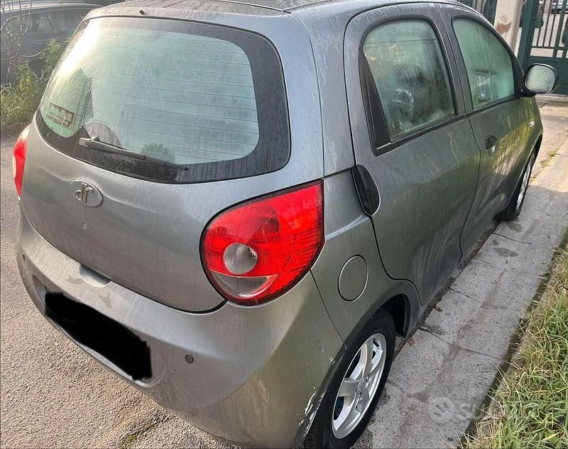 Usata DR DR1 83 CV (61 kW) 2011 Grigio Utilitaria