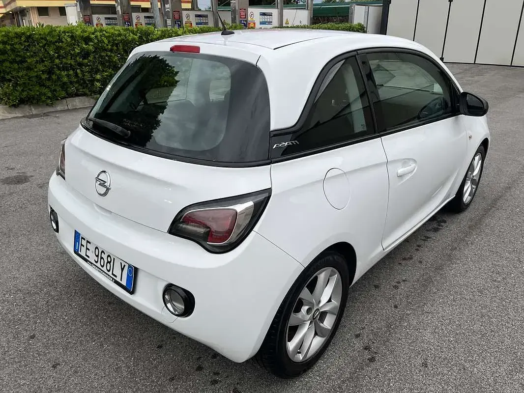 Usata Opel Adam Jam 69 CV (50 kW) 2016 Bianco Utilitaria