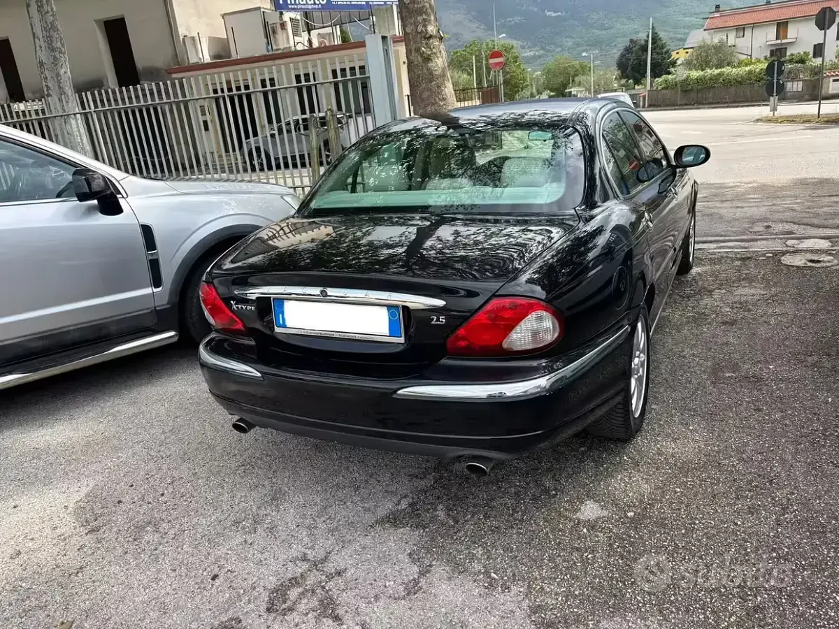 Occasion Jaguar X-type Executive 196 ch (144 kW) 2003 Noir Berline