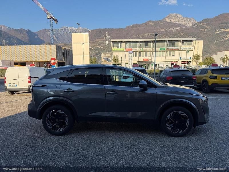 Usata Nissan Qashqai N-Connecta 158 CV (116 kW) 2025 Grigio SUV