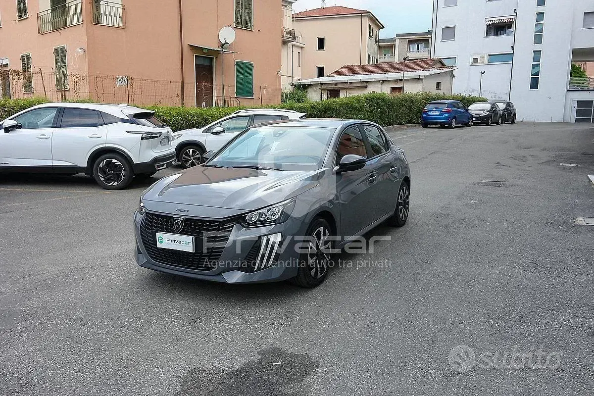 Usata Peugeot 208 Active 75 CV (55 kW) 2024 Grigio Utilitaria