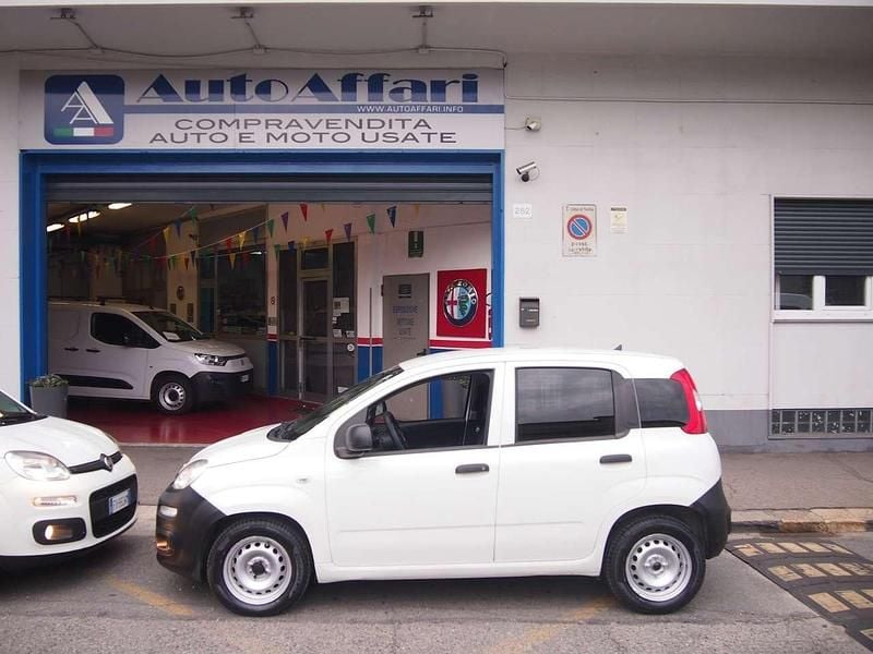 Usata Fiat Panda 69 CV (50 kW) 2018 Bianco Furgone