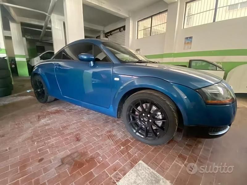 Usata Audi TT Sport 179 CV (131 kW) 2000 Blu Coupé