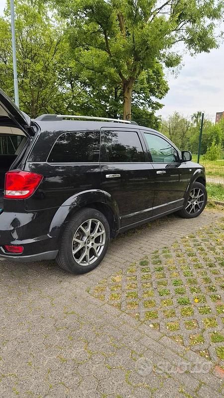 Usata Fiat Freemont 170 CV (125 kW) 2014 Nero SUV
