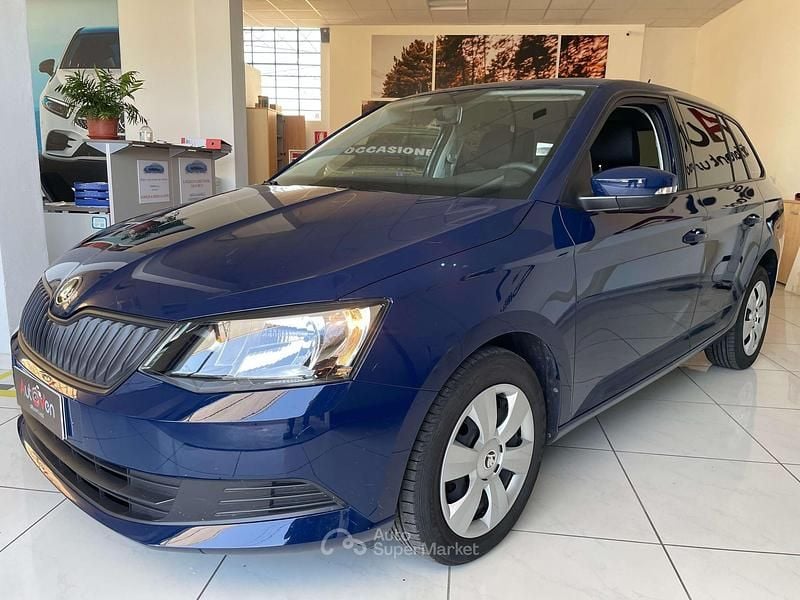 Usata Skoda Fabia Business Line 75 CV (55 kW) 2018 Blu pastello Station wagon