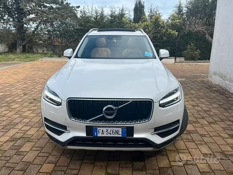 Usata Volvo XC90 Momentum 236 CV (173 kW) 2015 Bianco SUV