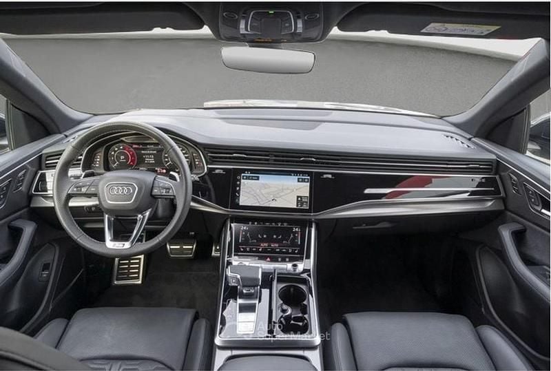 Usata Audi RS Q8 Ambiente 600 CV (441 kW) 2025 Grigio SUV