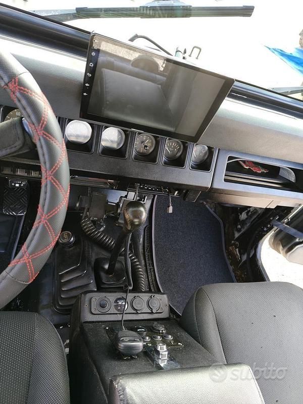 Usata Jeep Wrangler 103 CV (75 kW) 1989 Nero SUV