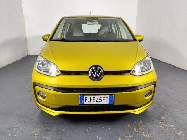 Usata VW up! move up! 60 CV (44 kW) 2017 Oro Utilitaria