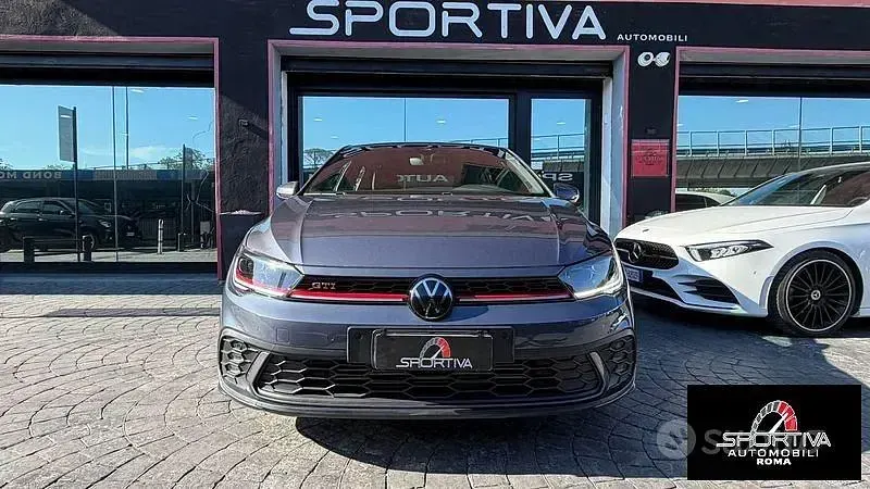 Usado VW Polo GTI 207 CV (152 kW) 2022 Gris Utilitario