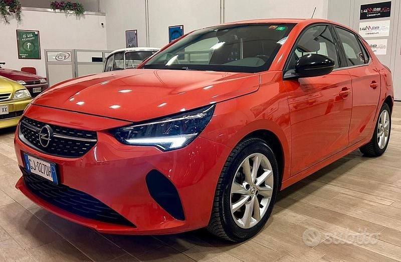 Arancione Usata 2022 Opel Blitz Edition Tre volumi | 12.990 € - Immagine 1/4