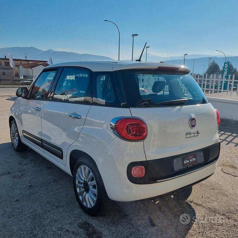 Usata Fiat 500L Lounge 85 CV (62 kW) 2015 Bianco Monovolume