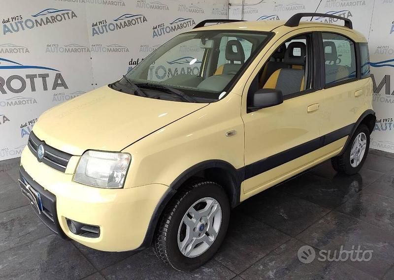 Usata Fiat Panda 4x4 Climbing 2006 Giallo Utilitaria