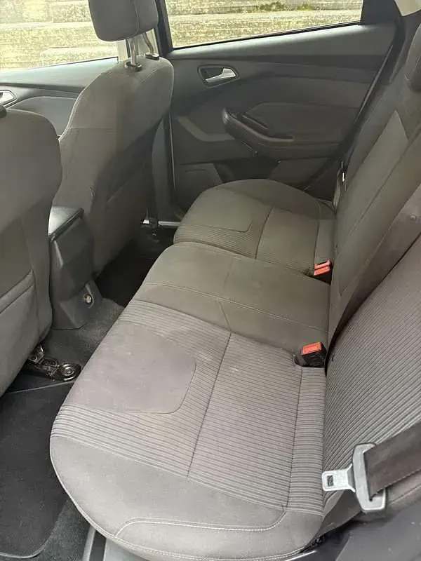 Usata Ford Focus Titanium 116 CV (85 kW) 2013 Grigio Station wagon