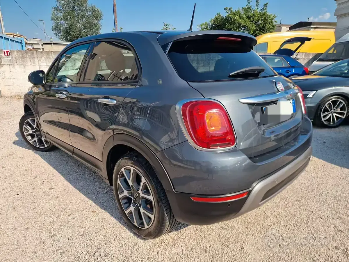 Usata Fiat 500X 140 CV (102 kW) 2015 Grigio SUV