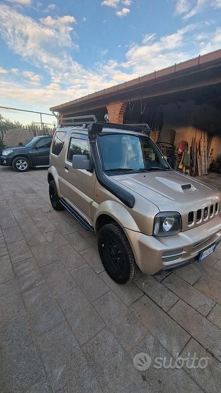 Usata Suzuki Jimny 2010 SUV