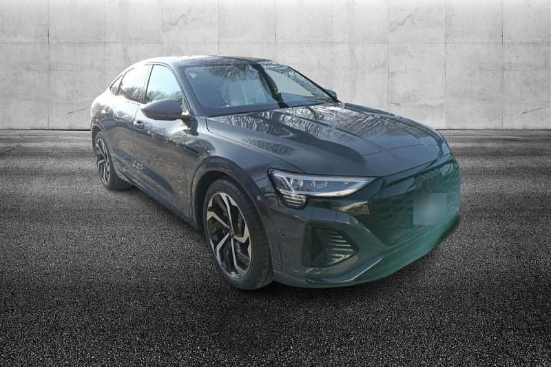 Usata Audi Q8 e-tron S-Line 158 kW (215 CV) 2024 Grigio metallizzato SUV