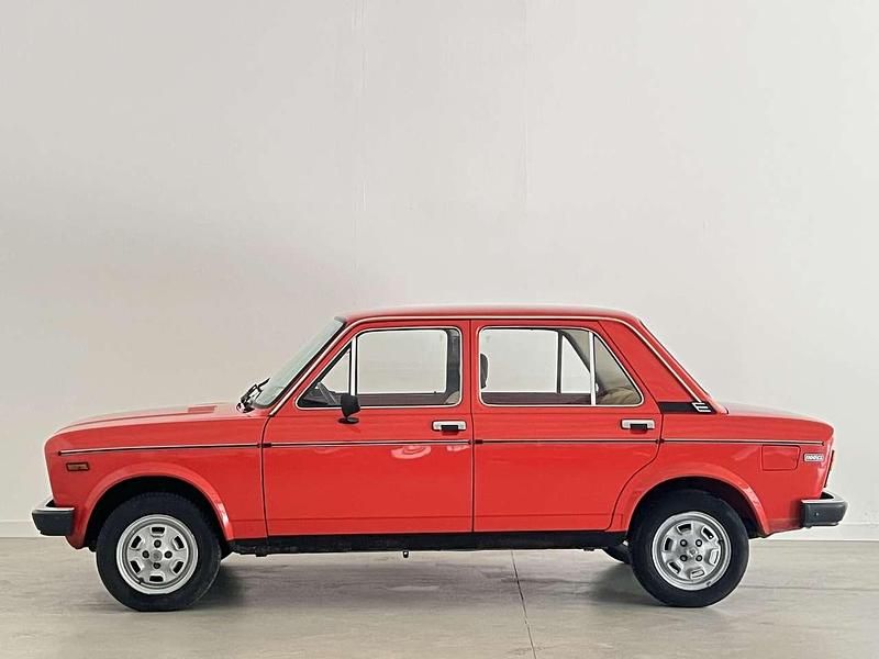 Usata Fiat 128 55 CV (40 kW) 1978 Rosso Berlina
