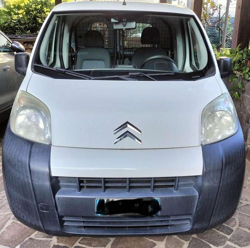 Bianco Usata 2012 Citroën Nemo Monovolume | 4700 € (Buon prezzo) - Immagine 1/4