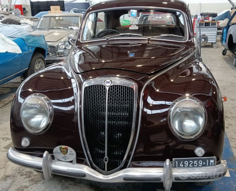 Usata 1950 Lancia Aurelia Tre volumi | 30.000 € - Immagine 1/4