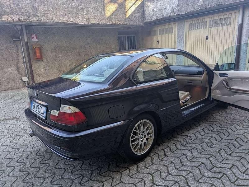 Usata BMW 318 Efficient Dynamics 118 CV (86 kW) 2000 Coupé