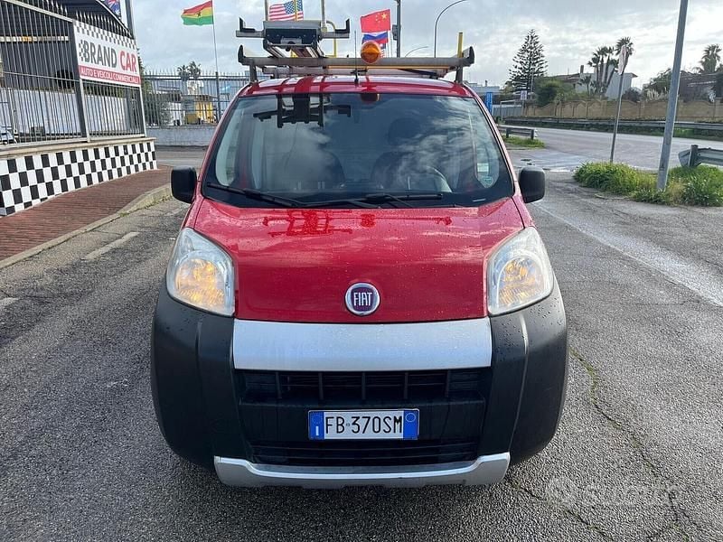 Usata Fiat Fiorino 95 CV (69 kW) 2015 Rosso Monovolume